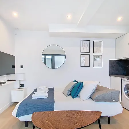 Be Happy Argenteuil, Rez-de-chaussee Apartamento